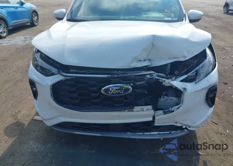 2024 Ford Escape St-Line Elite из США, поврежденный, VIN 1FMCU9PZ8RUA07743